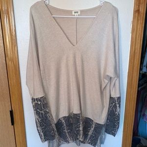 BKE Cream Sweater with Snake Print